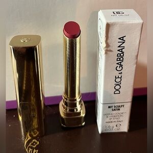 DOLCE & GABBANA Lipstick Shade 06.07 (a raspberry pink) (BNIB)💄💄